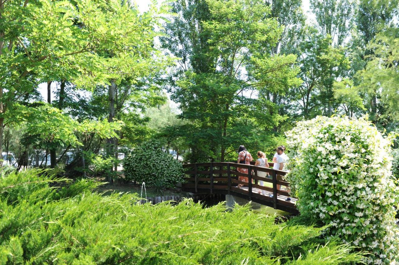 Bed and Breakfast Giardino Di Rebecca Кастильоне-ди-Равенна Экстерьер фото